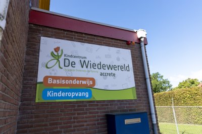 Leerkracht Kindcentrum De Wiedewereld in Sint-Jansklooster midden- of bovenbouw